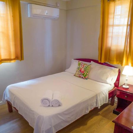 Morne Seaview Apartments Castries Extérieur photo